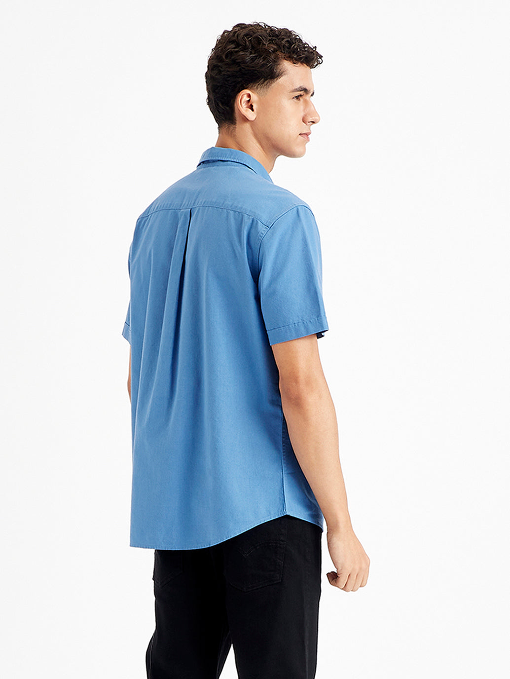 Men's Solid Regular Fit Shirt