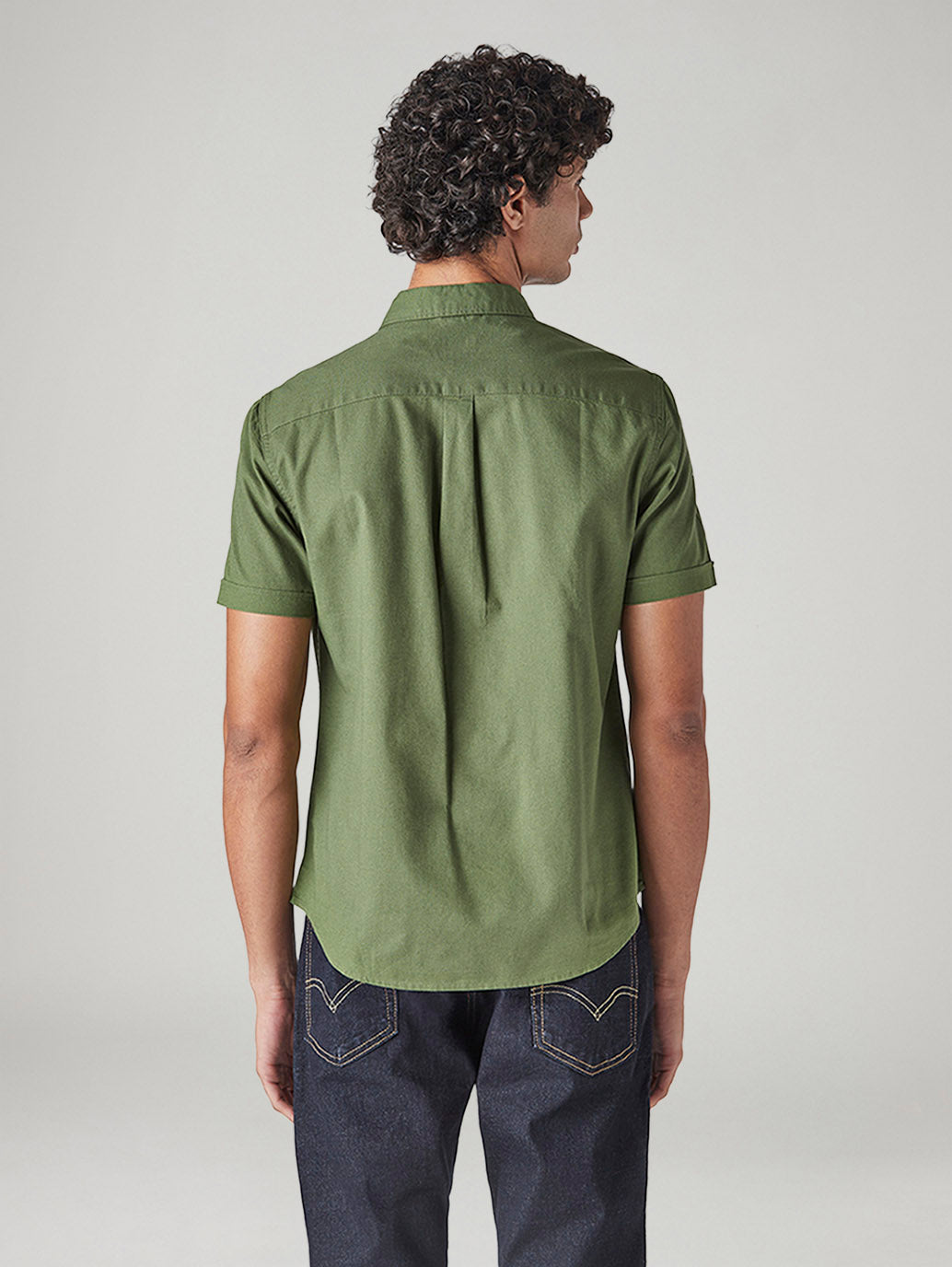 Men's Solid Slim Fit Oxford Shirt - Back View