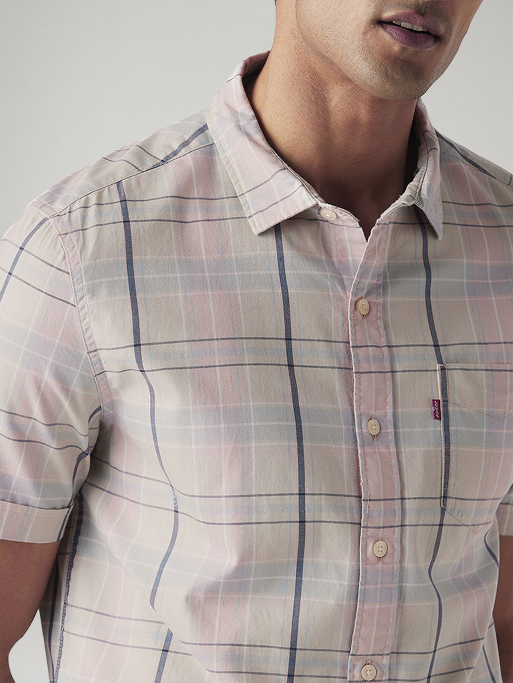 Men's Checkered Slim Fit Shirt - Detail View