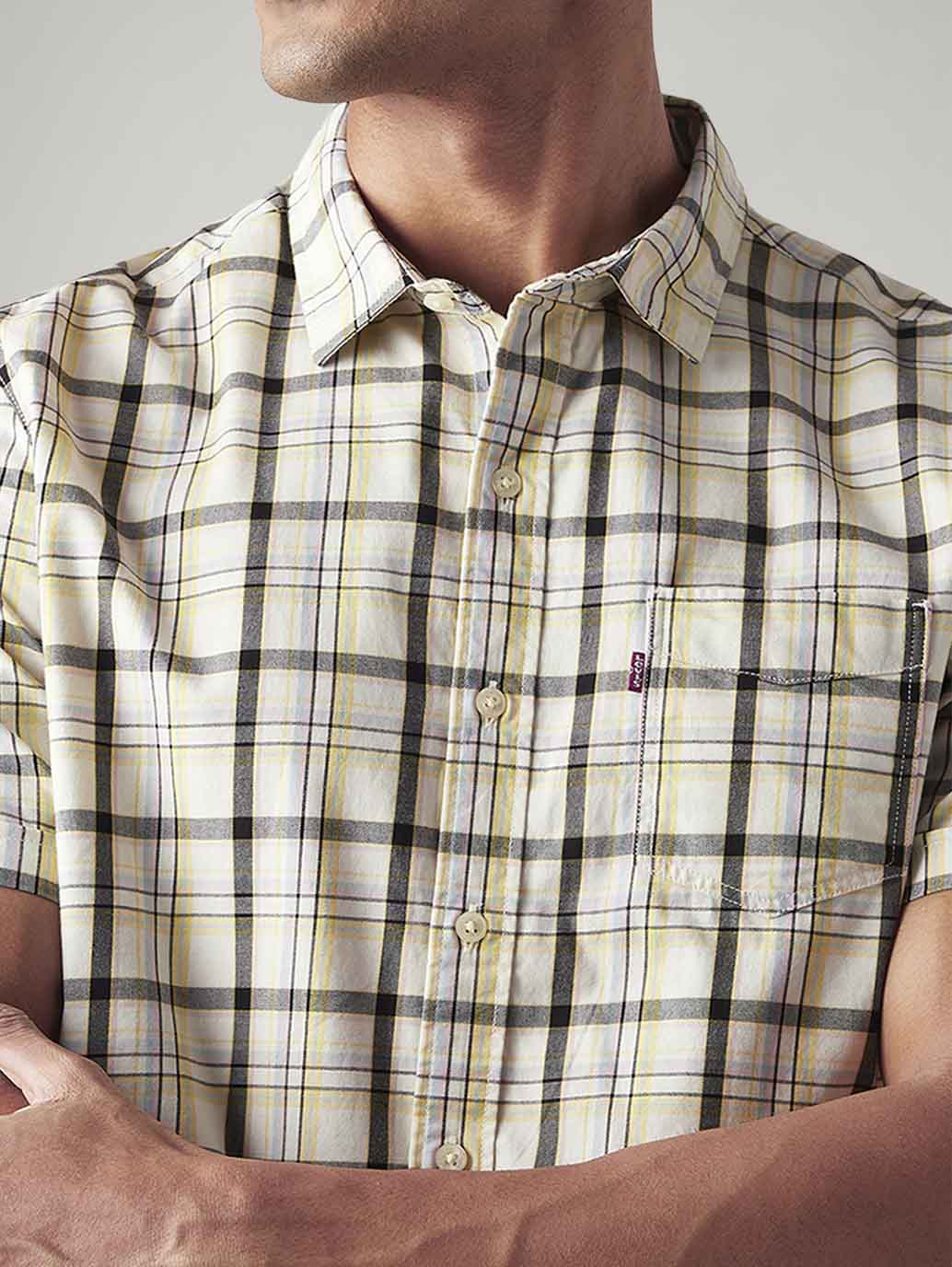 Men's Checkered Slim Fit Shirt - Detail View
