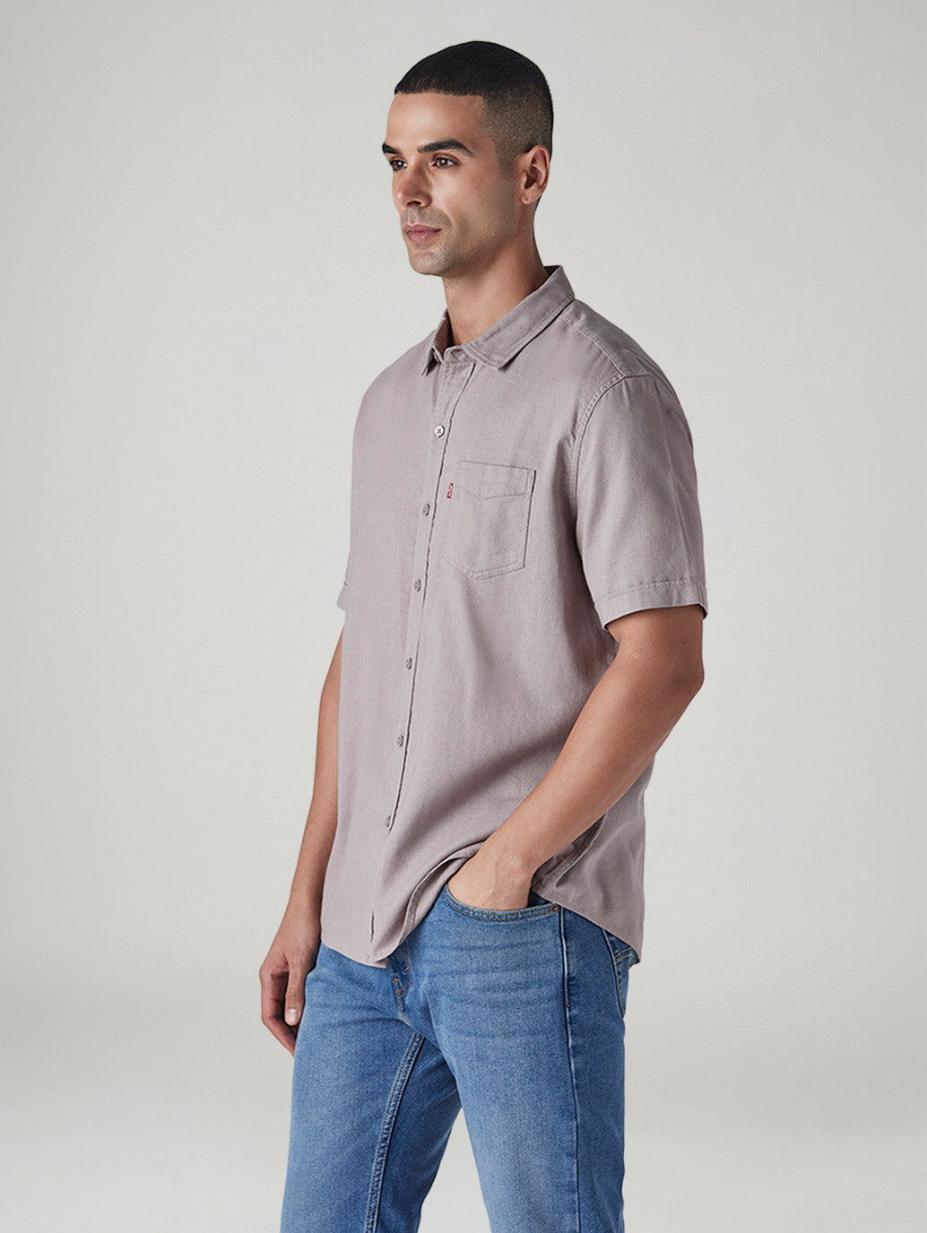 Men's Solid Slim Fit Oxford Shirt - Side View