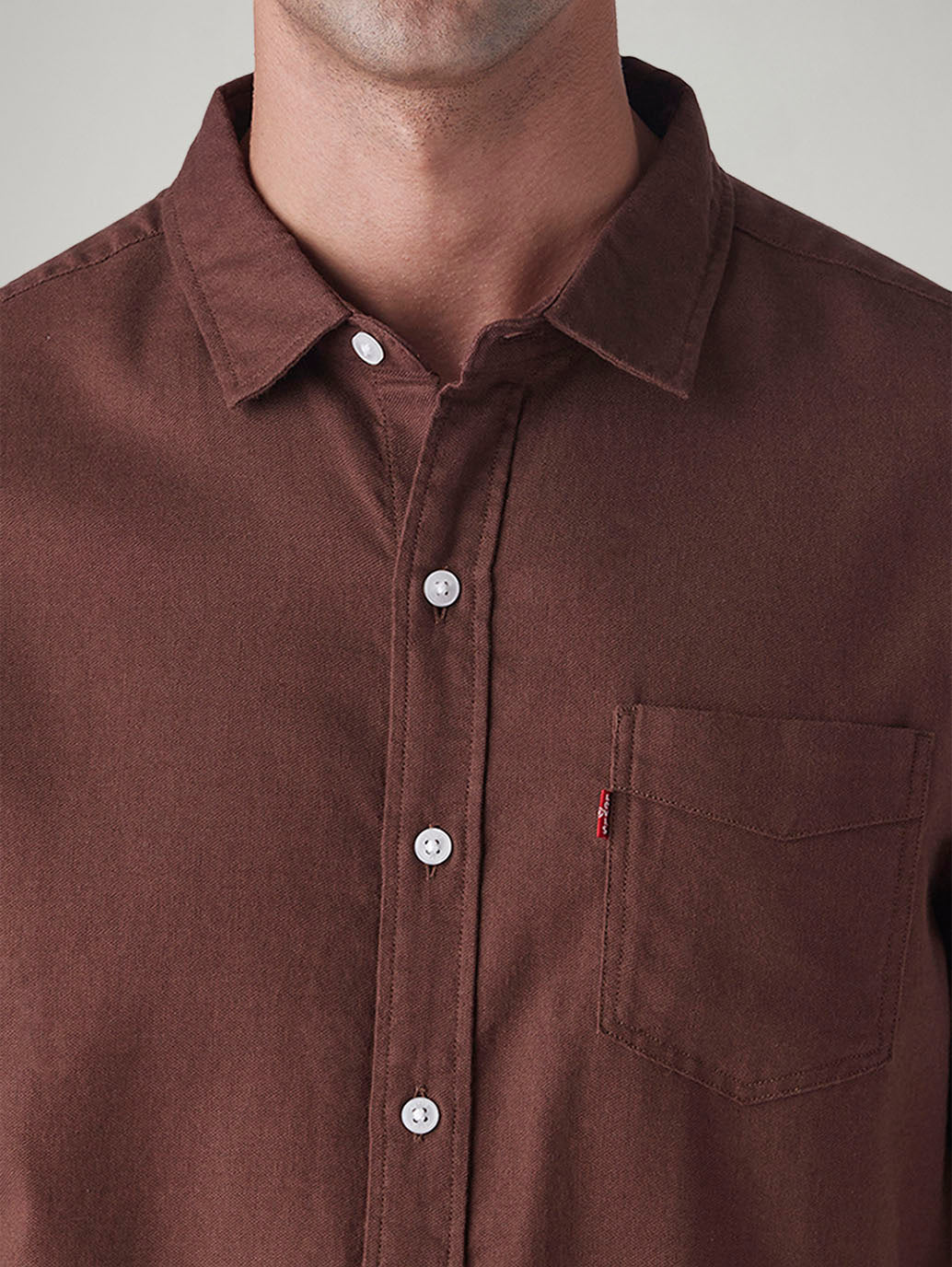 Men's Solid Slim Fit Oxford Shirt - Detail View