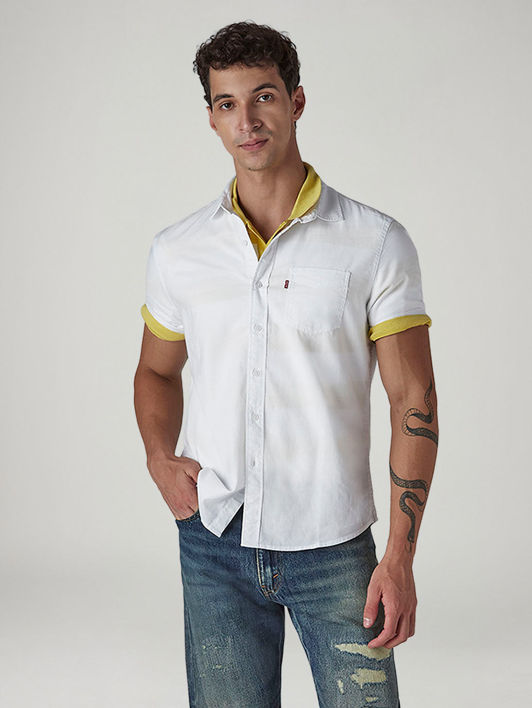 Men's Solid Button Down Collar Slim Fit Oxford Shirt