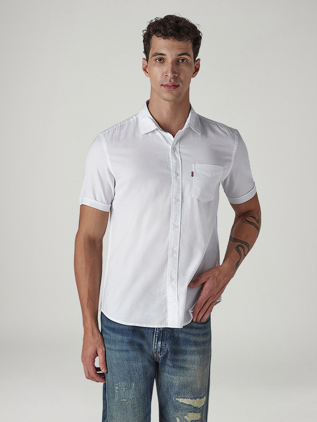 Men's Solid Button Down Collar Slim Fit Oxford Shirt - 20 View