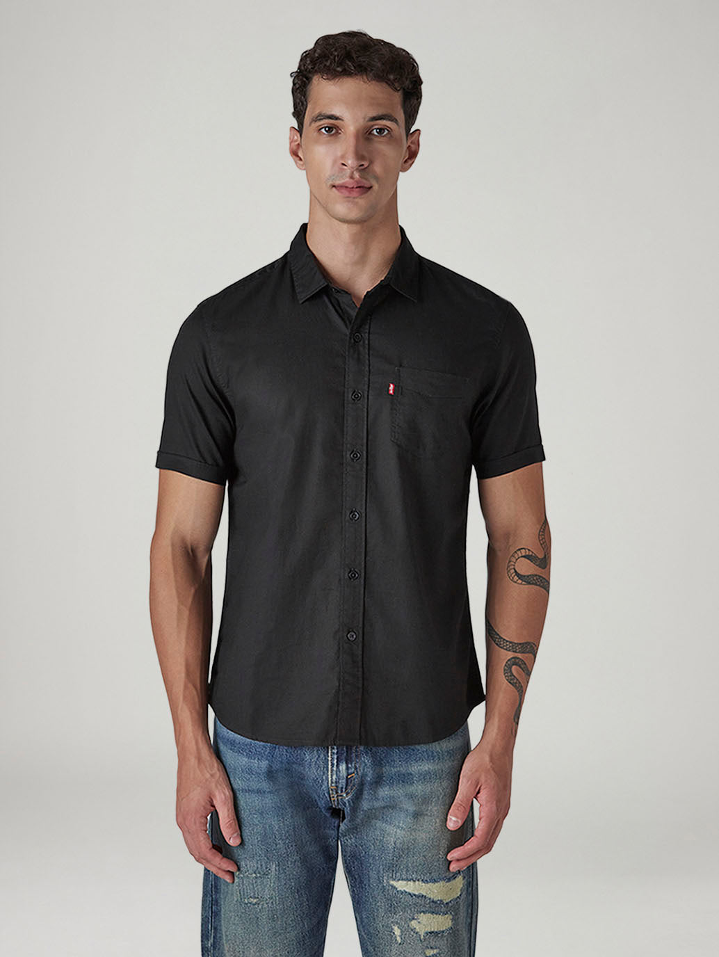 Men's Solid Button Down Collar Slim Fit Oxford Shirt - 20 View