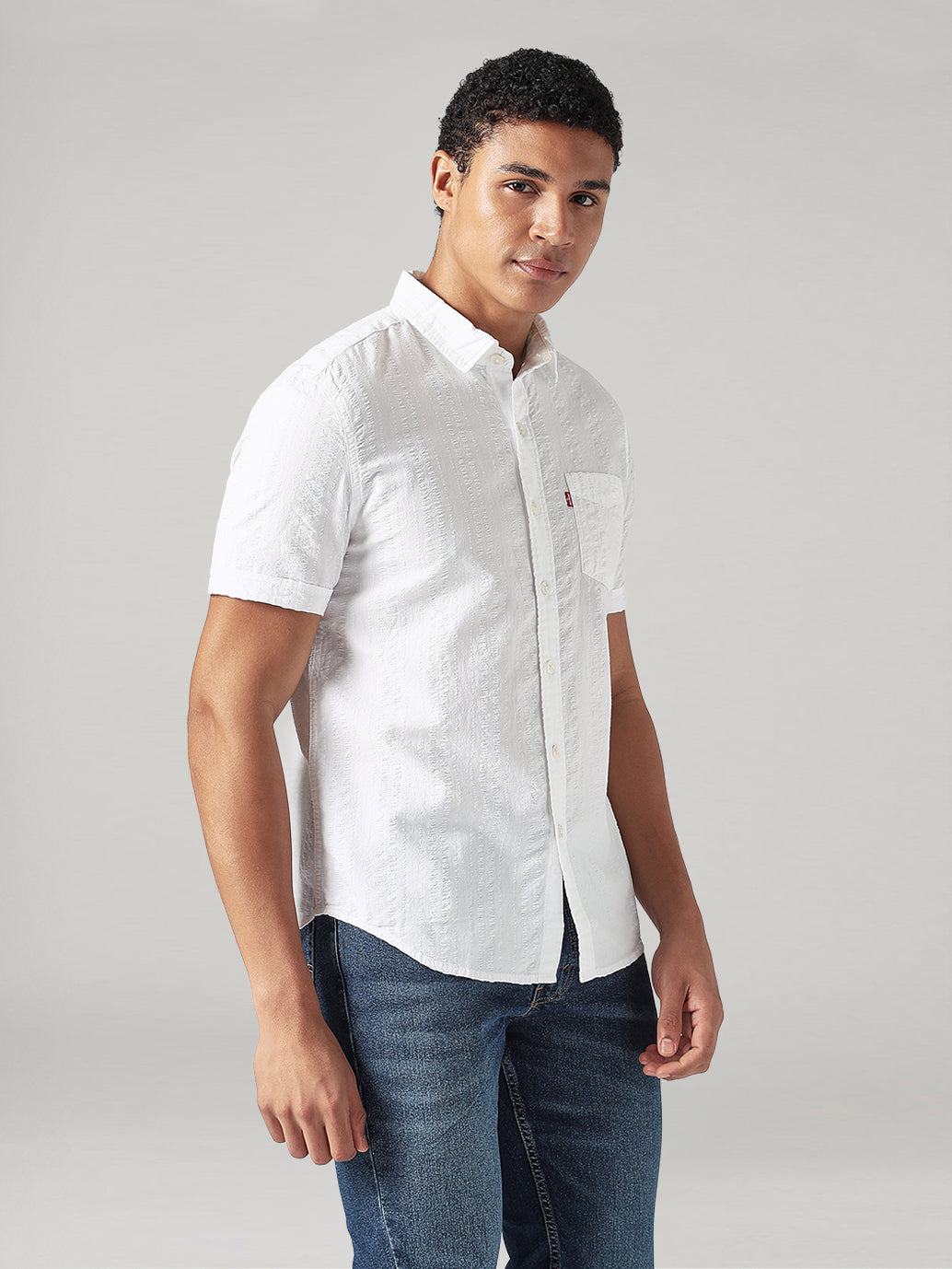 Men's Solid Slim Fit Oxford Shirt - Side View