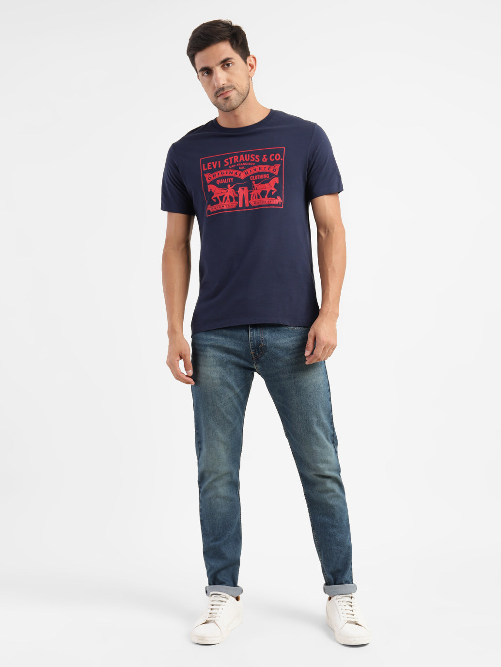 Men's 512 Blue Slim Tapered Fit Mid Rise Jeans - 5ed95087-07db-42cf-8755-ac409284a68a View