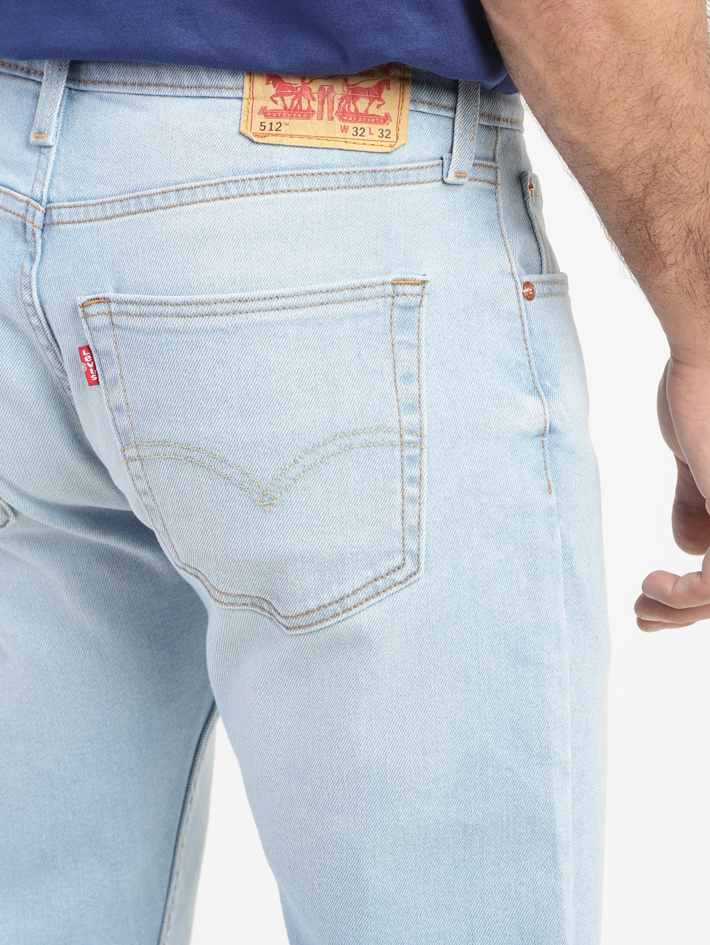 Men's 512 Blue Slim Tapered Fit Mid Rise Jeans - af2e565f-ebbf-42be-8123-7e13b8a98372 View