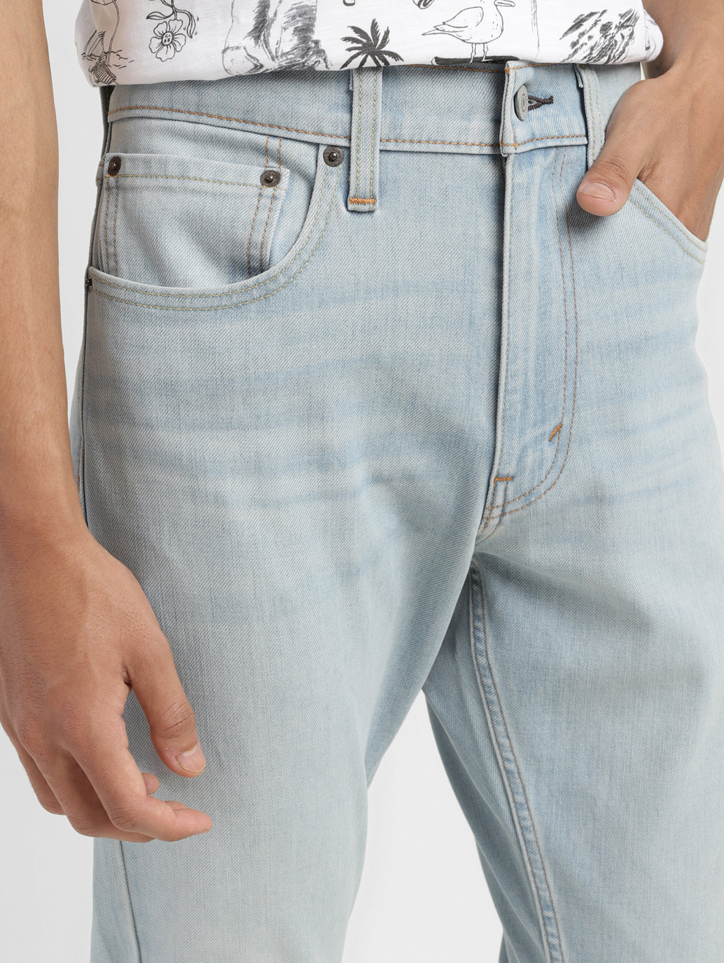 Men's 512 Light Indigo Slim Tapered Fit Mid Rise Jeans