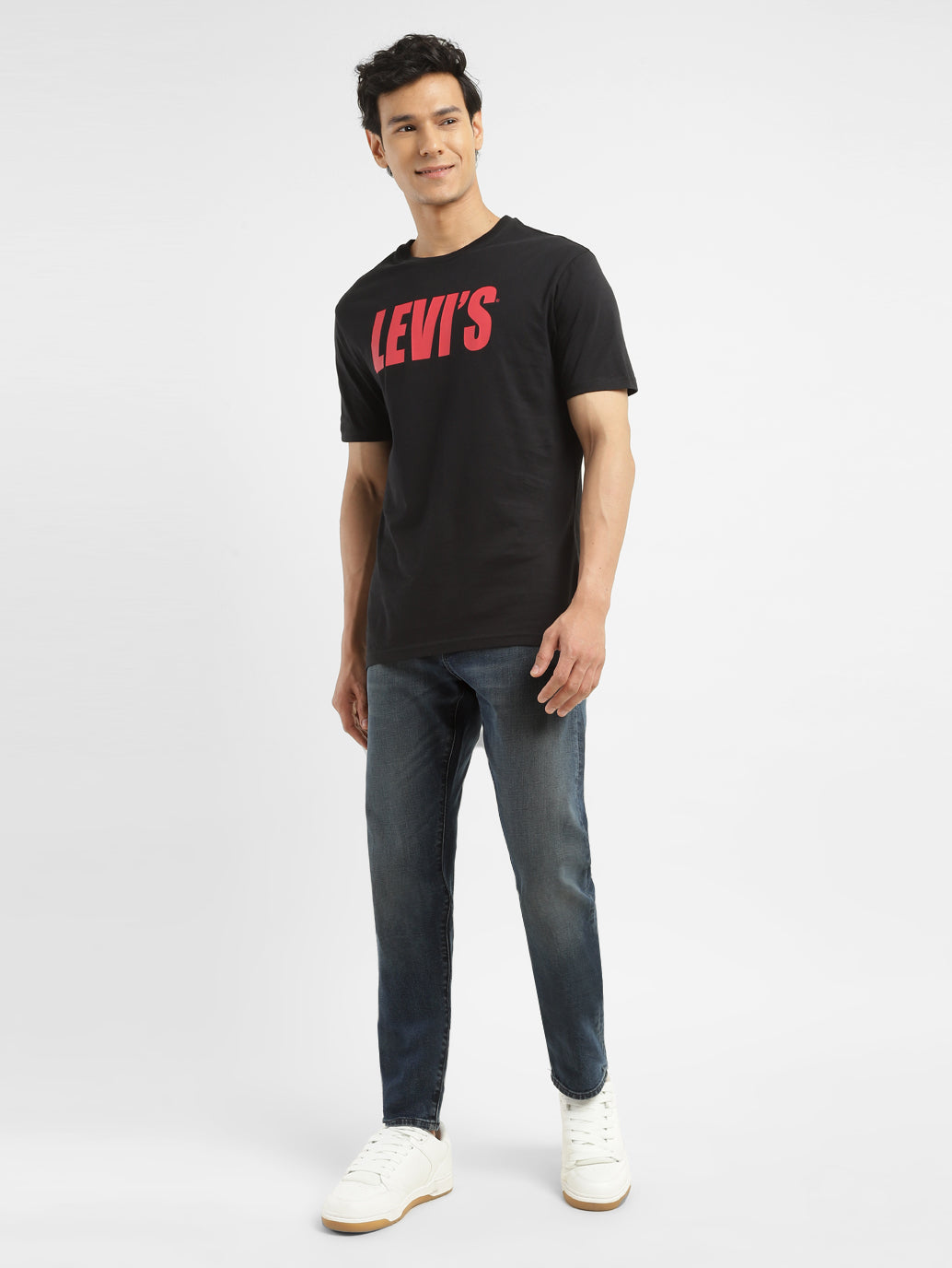 Men's 512 Blue Slim Tapered Fit Mid Rise Jeans - ModelFront View