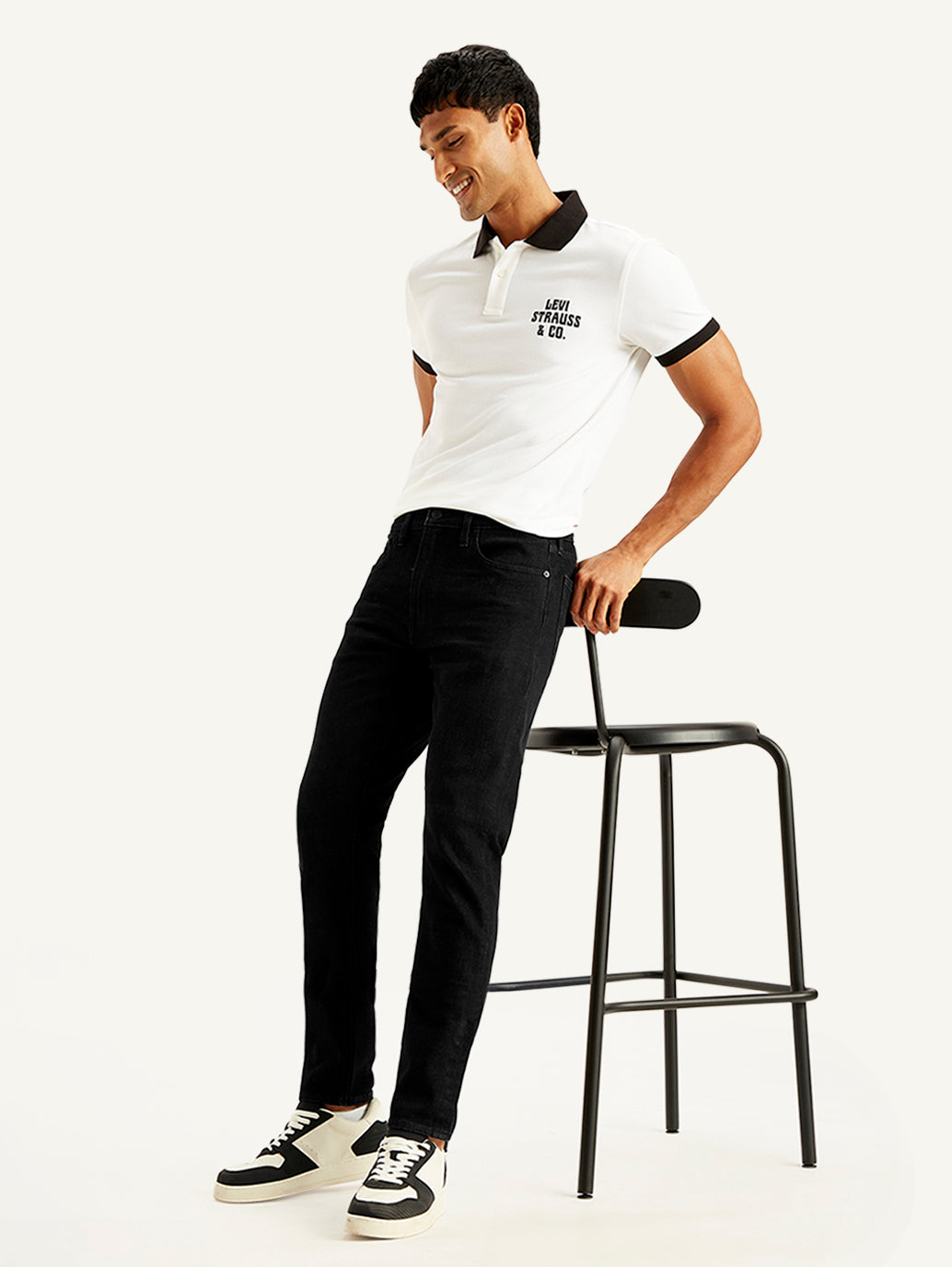 Men's 512 Black Slim Tapered Fit Mid Rise Jeans