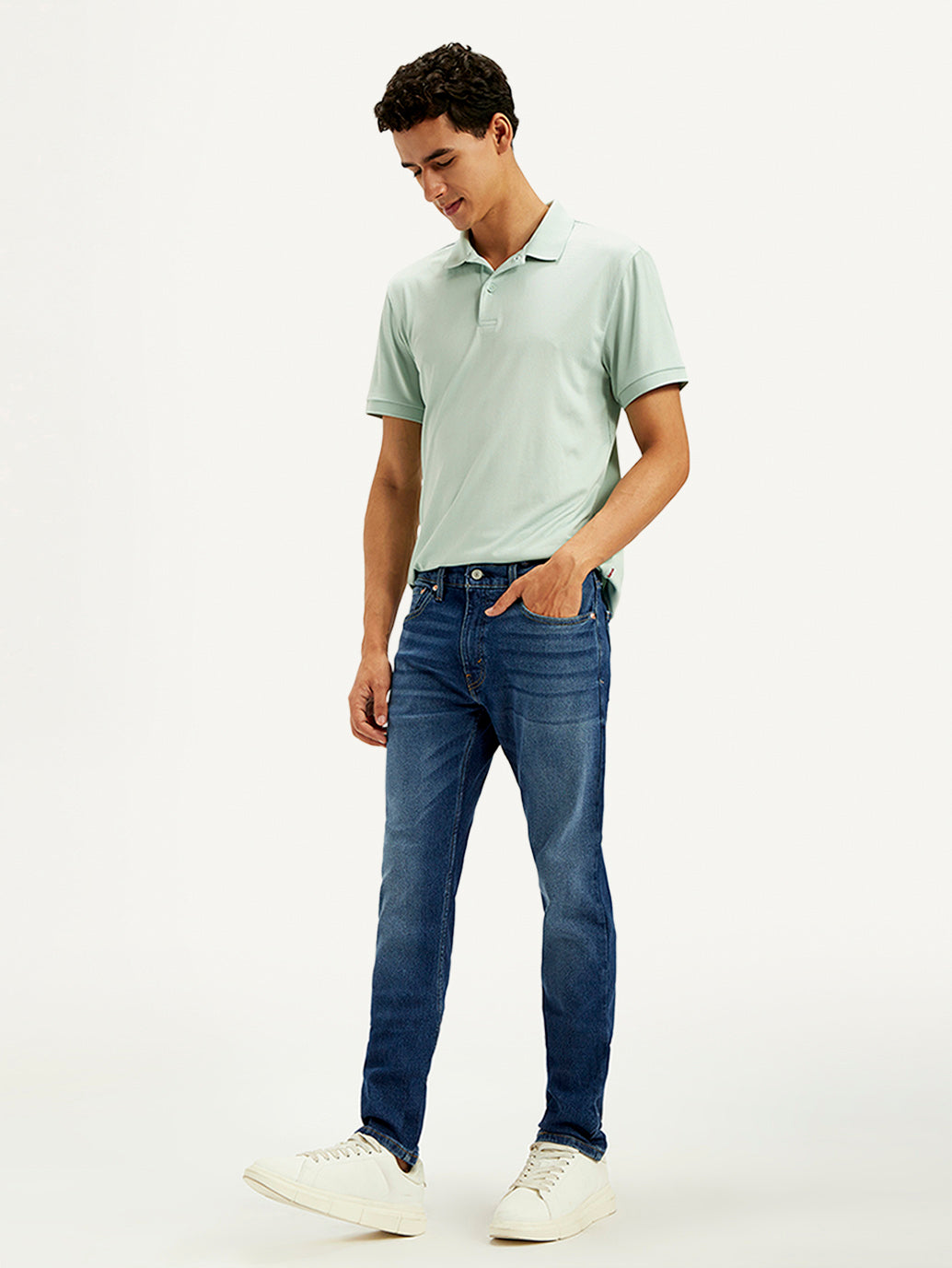 Men's 512 Blue Slim Tapered Fit Mid Rise Jeans - Styleshot View