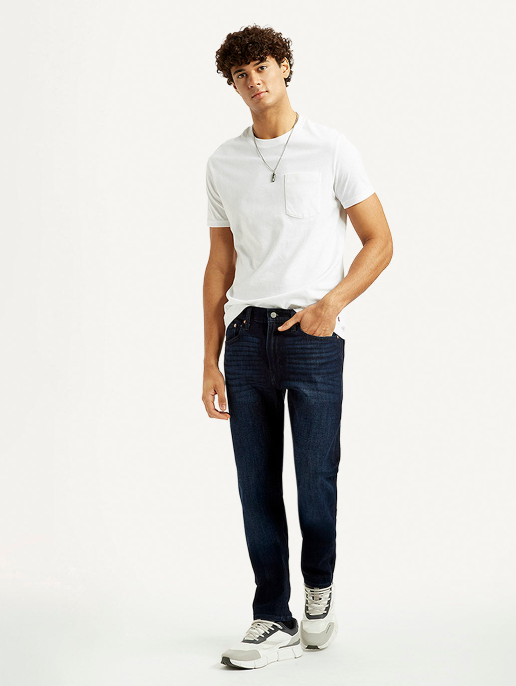 Men's 512 Dark Blue Slim Tapered Fit Mid Rise Jeans