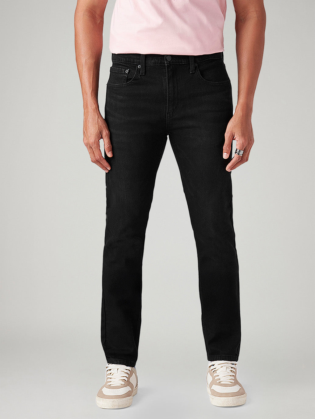 Men's 512 Black Slim Tapered Fit Mid Rise Jeans - Front View
