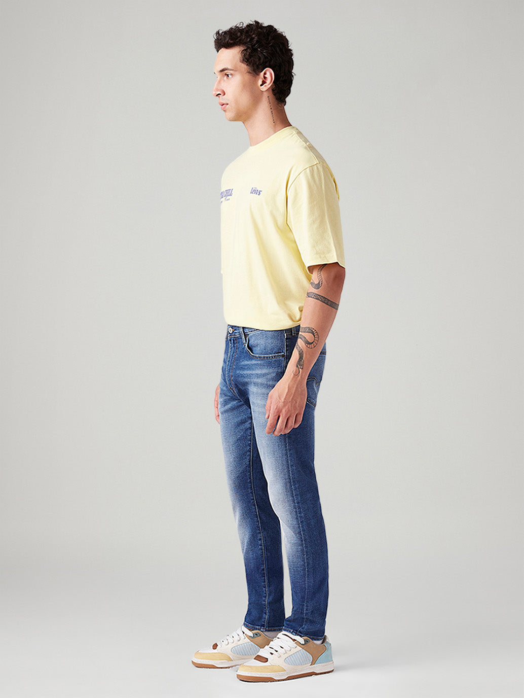 Men's 512 Blue Slim Tapered Fit Mid Rise Jeans - Side View