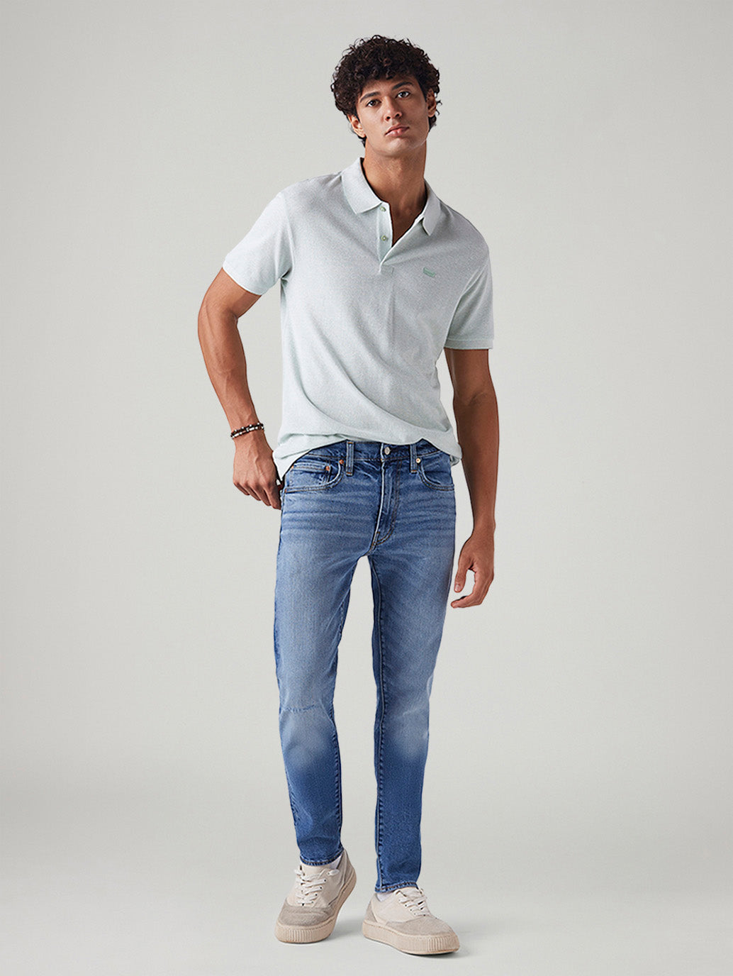 Men's 512 Light Blue Slim Tapered Fit Mid Rise Jeans - Styleshot View
