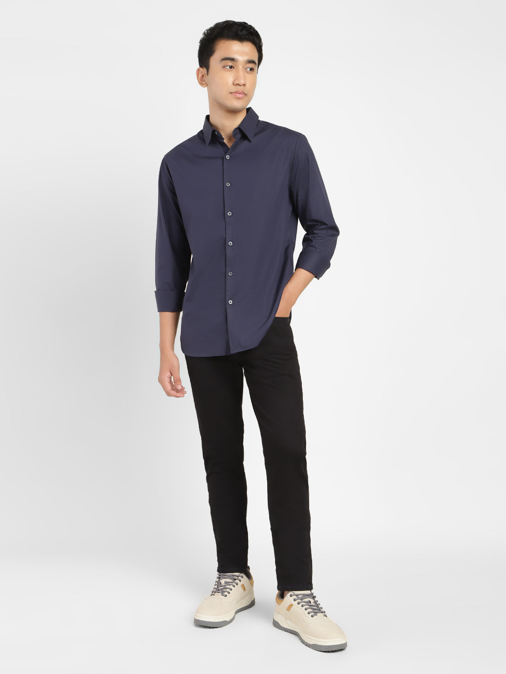 Men's Solid Regular Fit Shirt