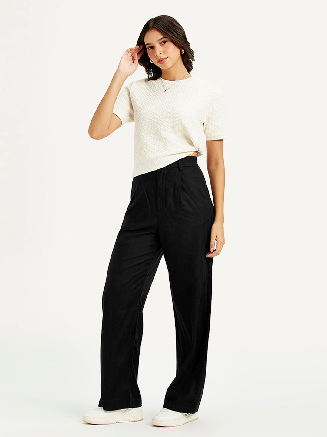 Women's High Rise Black Loose Fit Trousers - 3ba427921817913655e7af2676198731 View