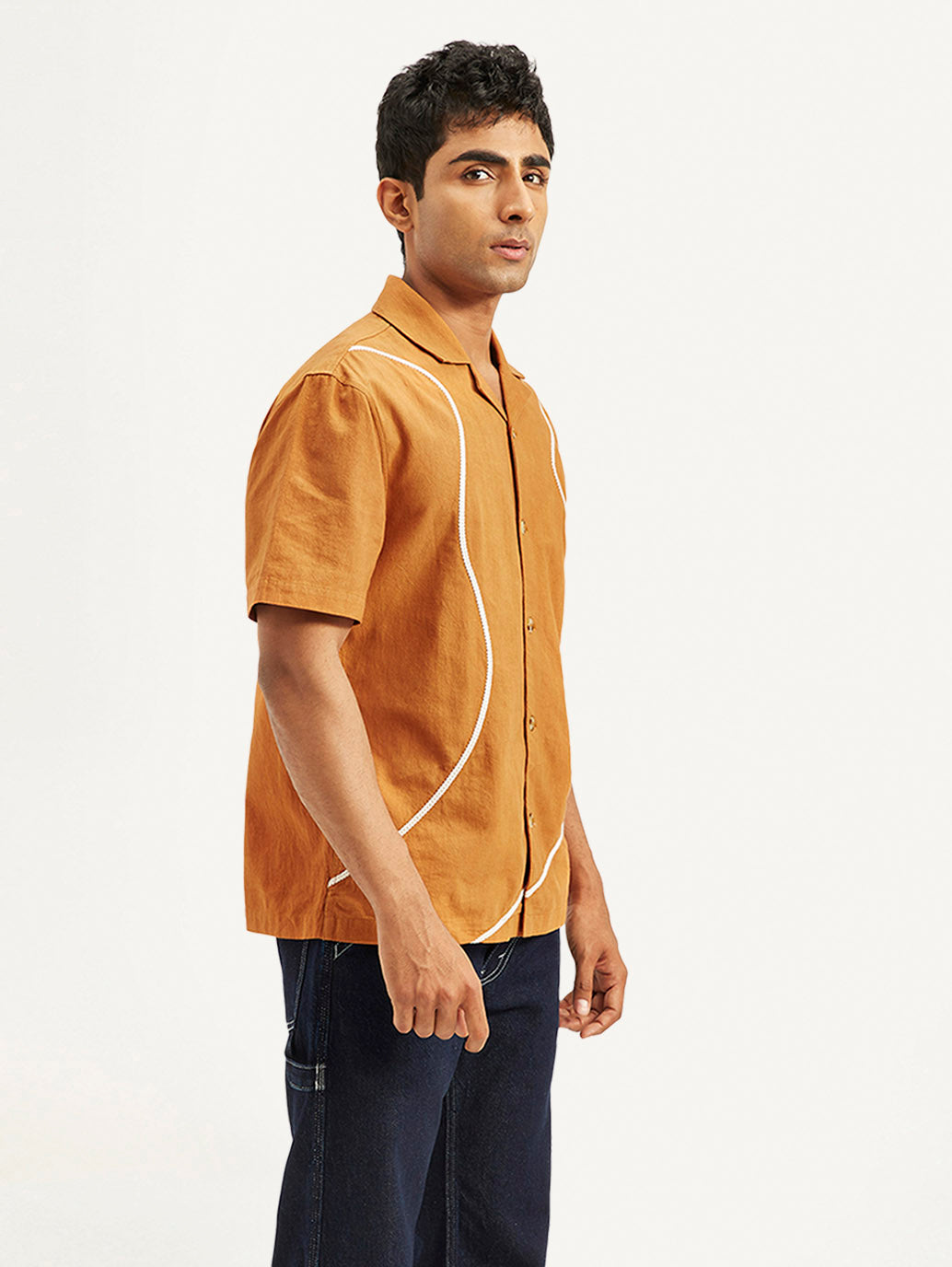 Men's Resort Collar Embroidered Regular Fit Shirt - 422fe2b86da76d17520bb39115d1af30 View