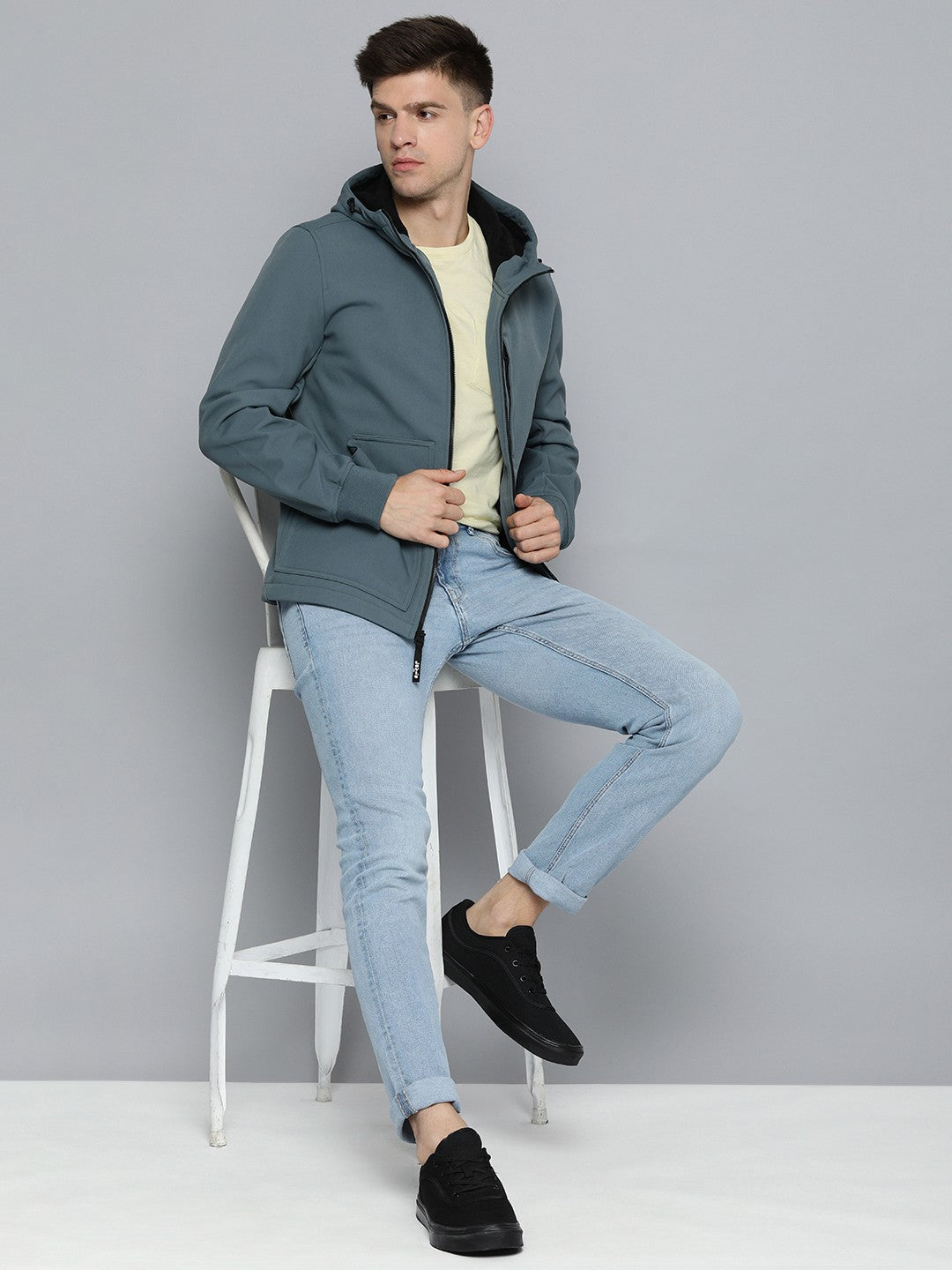 Men's Solid Hooded Jacket