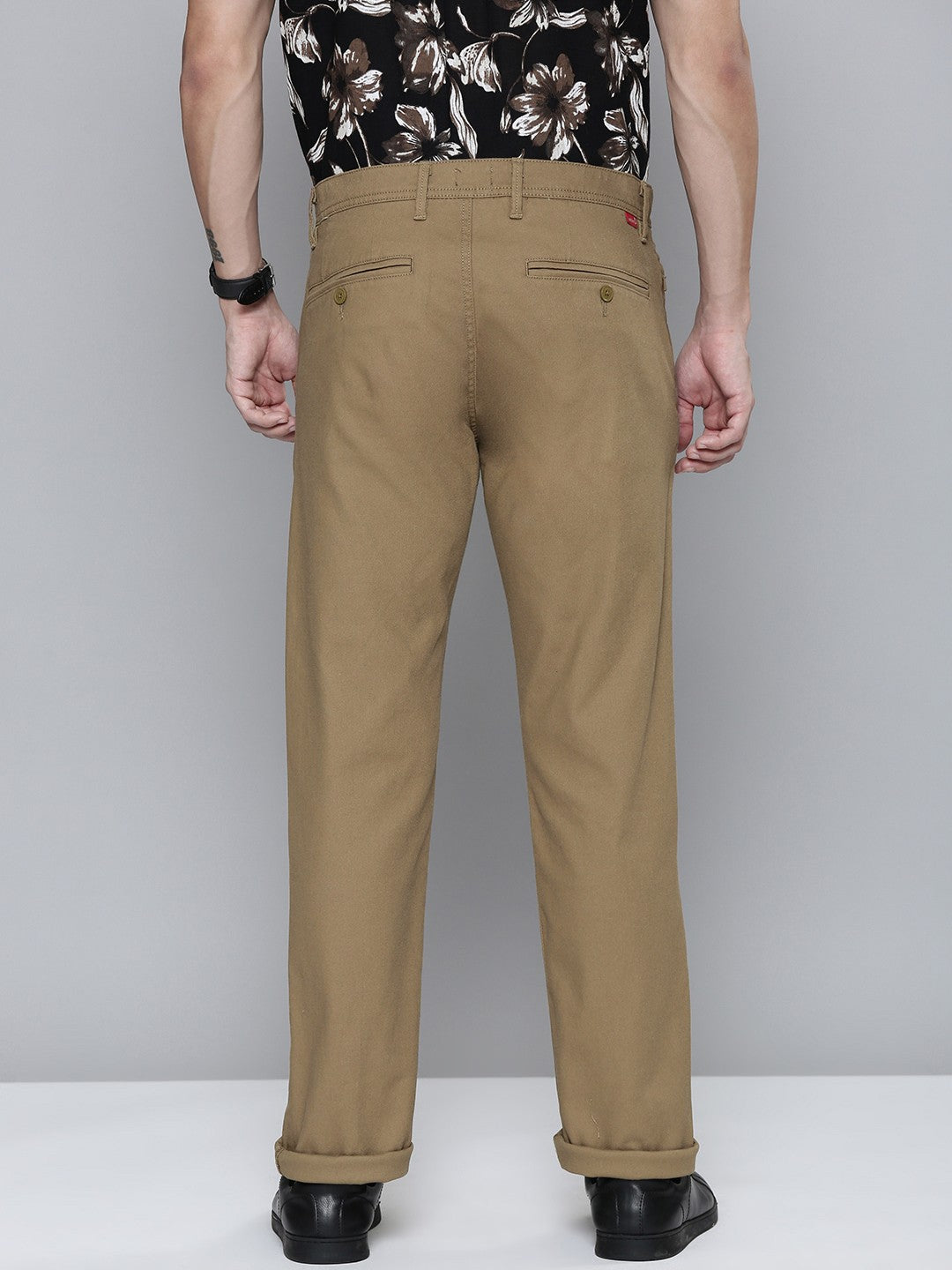 Men's Brown Slim Fit Chinos – Levis India Store