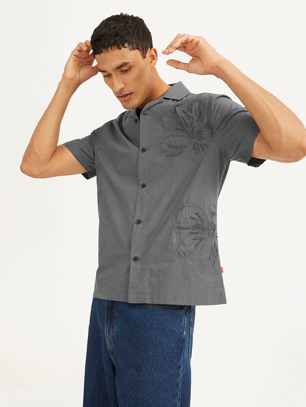 Men's Resort Collar Embroidered Relaxed Fit Shirt