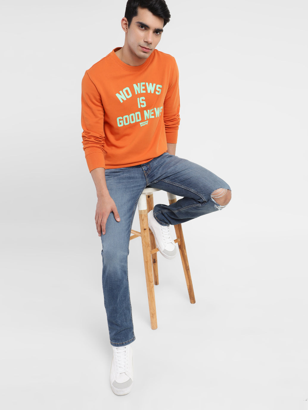 Men's Typography Crew Neck Sweatshirt Orange - 3945a327-c8ba-497e-bd9f-f876bd450b74 View