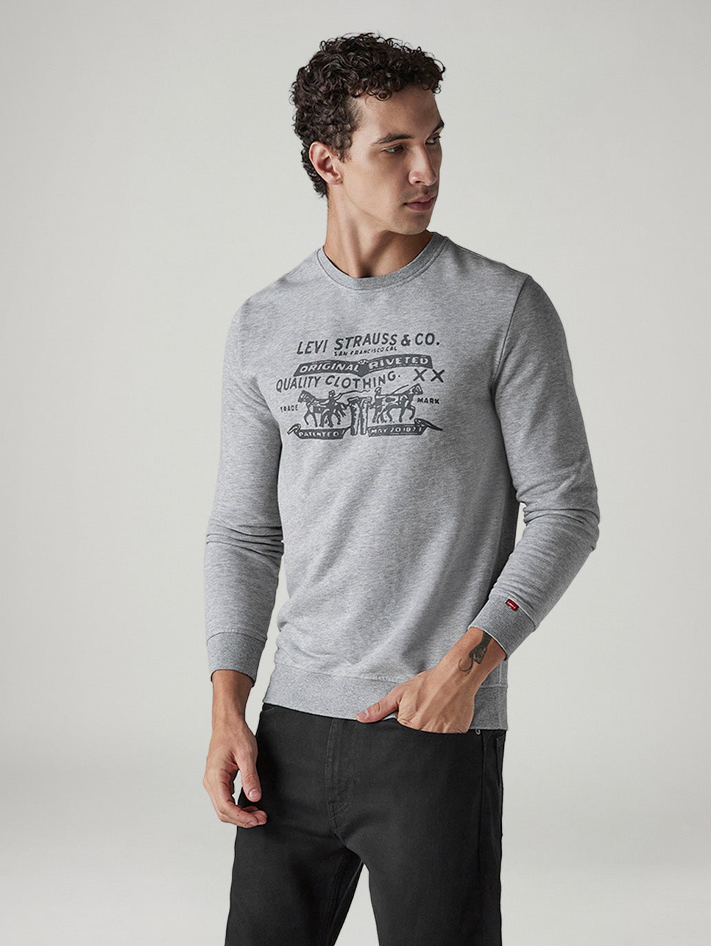 Men's Graphic Print Slim Fit Sweatshirt