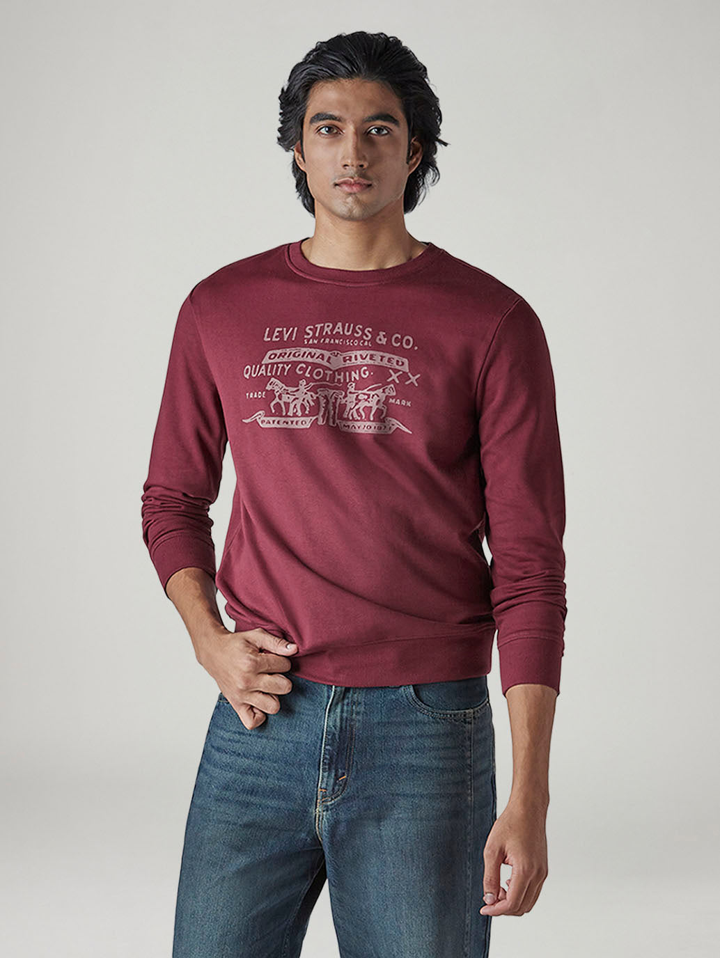 Men's Logo Printed Slim Fit Sweatshirt - 20 View
