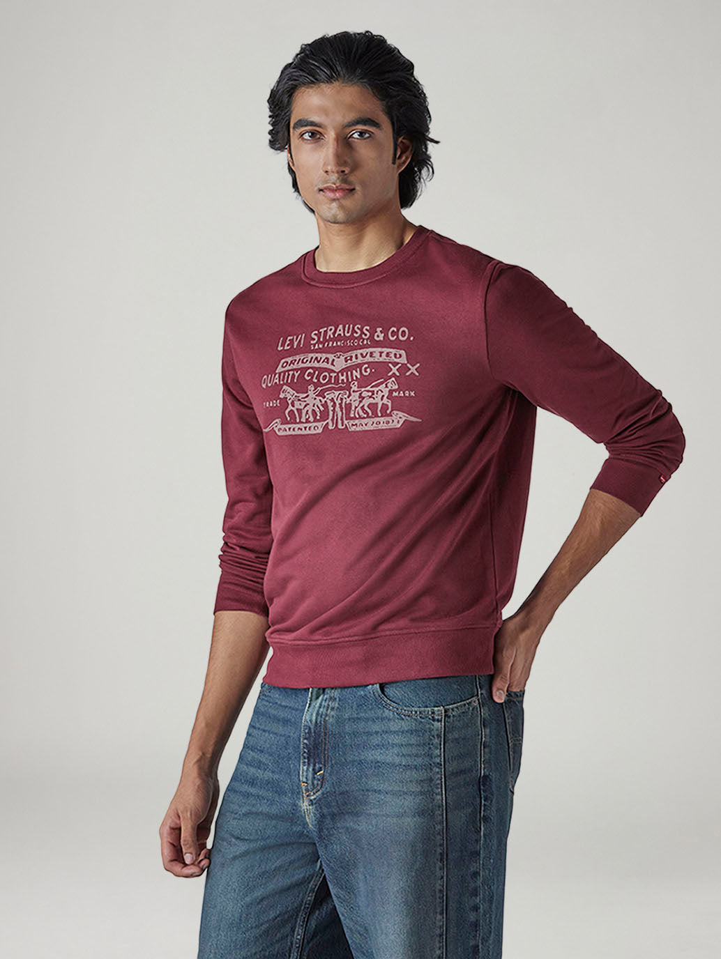 Men's Logo Printed Slim Fit Sweatshirt - 20 View
