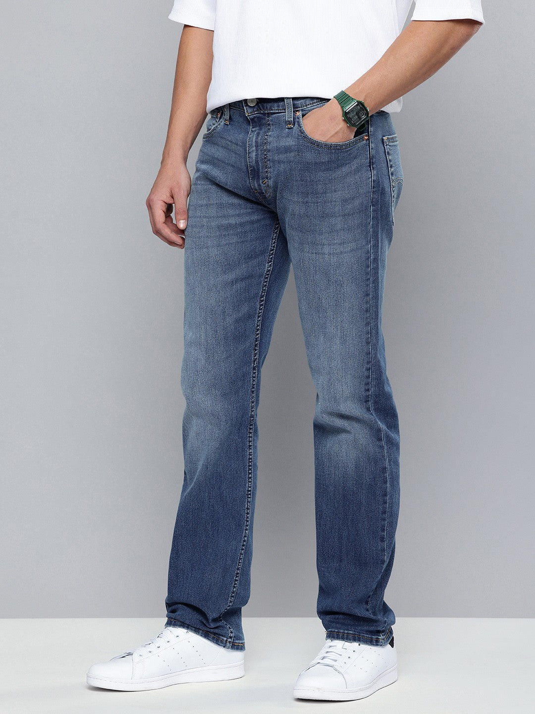 Men's 513 Indigo Slim Straight Fit Mid Rise Jeans - 5e33c492-ecdd-4c36-ad0e-f3a9263535b01732256882569-Mens-513-Slim-Straight-Fit-Indigo-Jeans-5851732256881960-1 View