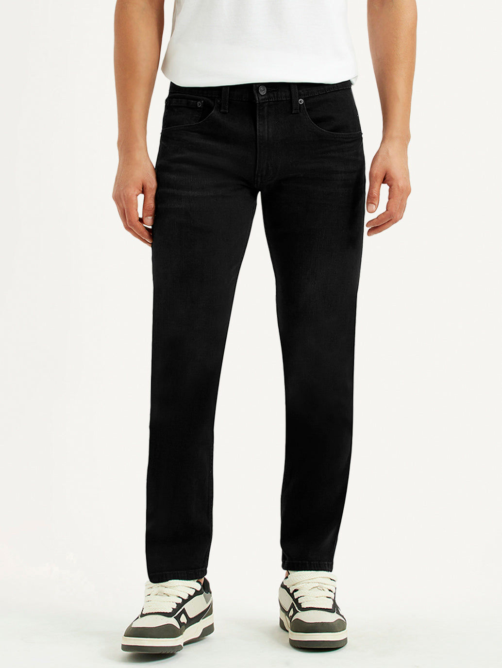 Men's 65504 Black Skinny Fit Mid Rise Jeans - Front View