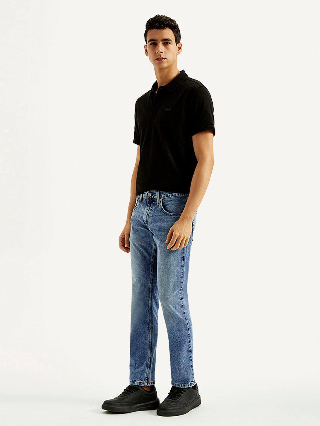 Men's 65504 Light Blue Skinny Fit Mid Rise Jeans - Side View