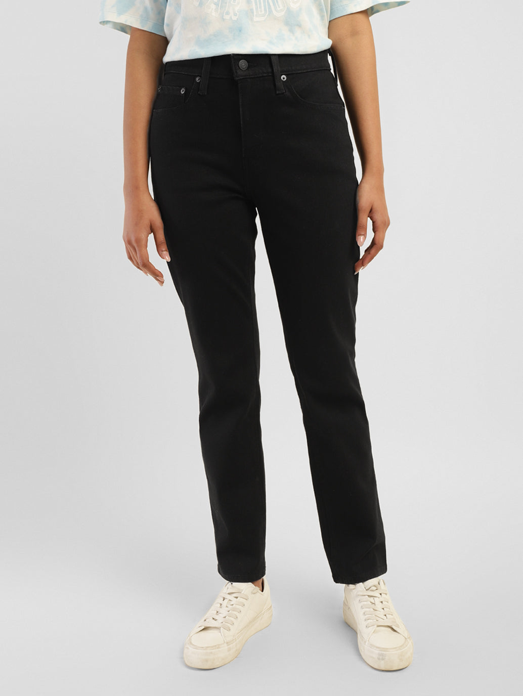 Women's 724 Black Slim Straight Fit High Rise Jeans