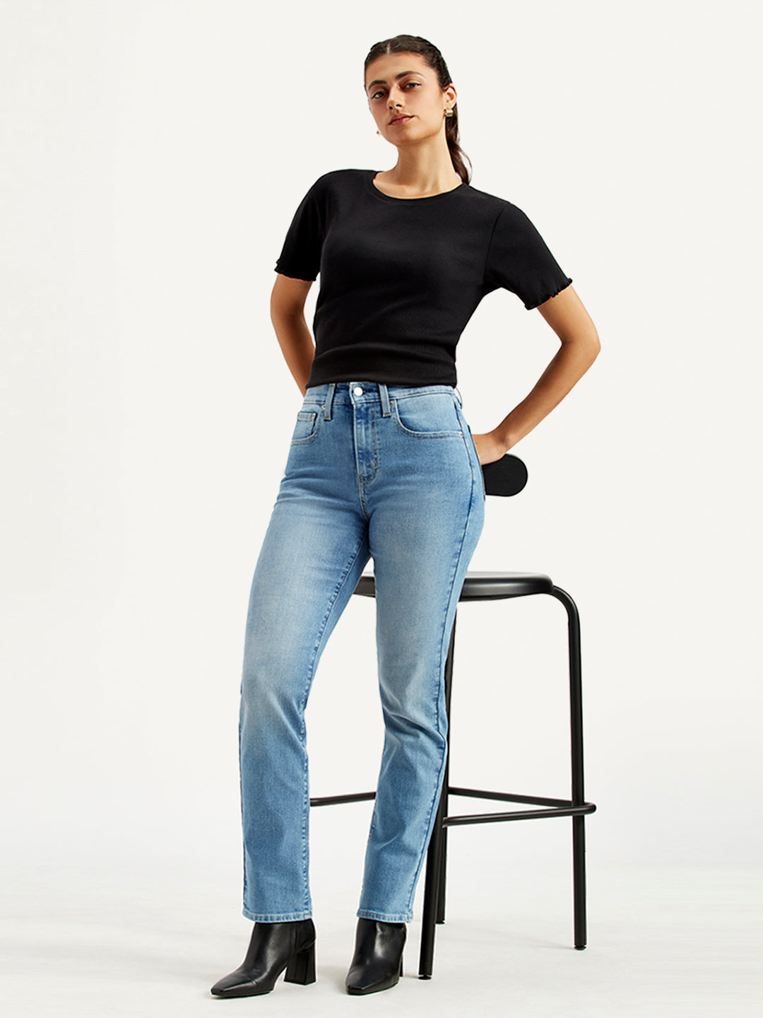 Women's 724 Blue Slim Straight Fit High Rise Jeans