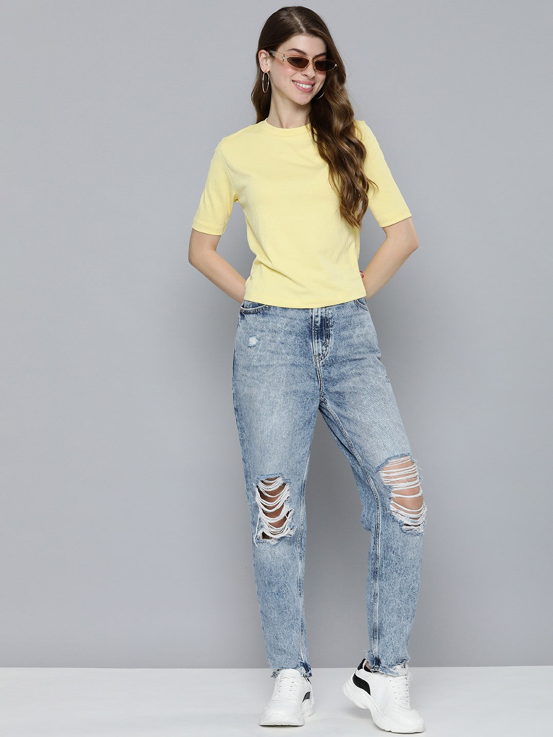 Women's Textured Crew Neck Cropped T-shirt