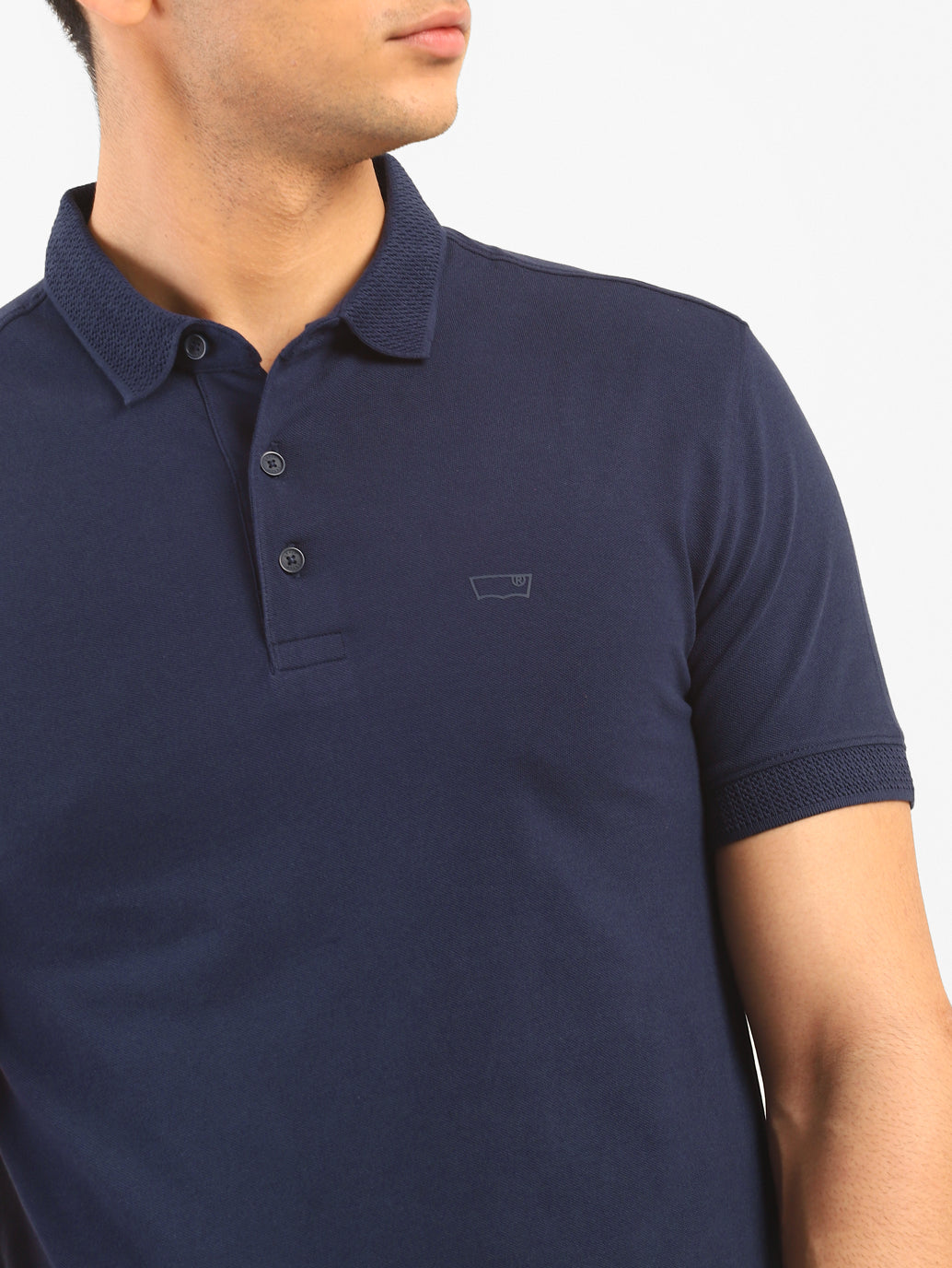 Men's Solid Regular Fit T-shirt - be4fc404-6647-4449-a5a7-93b6587e062f View