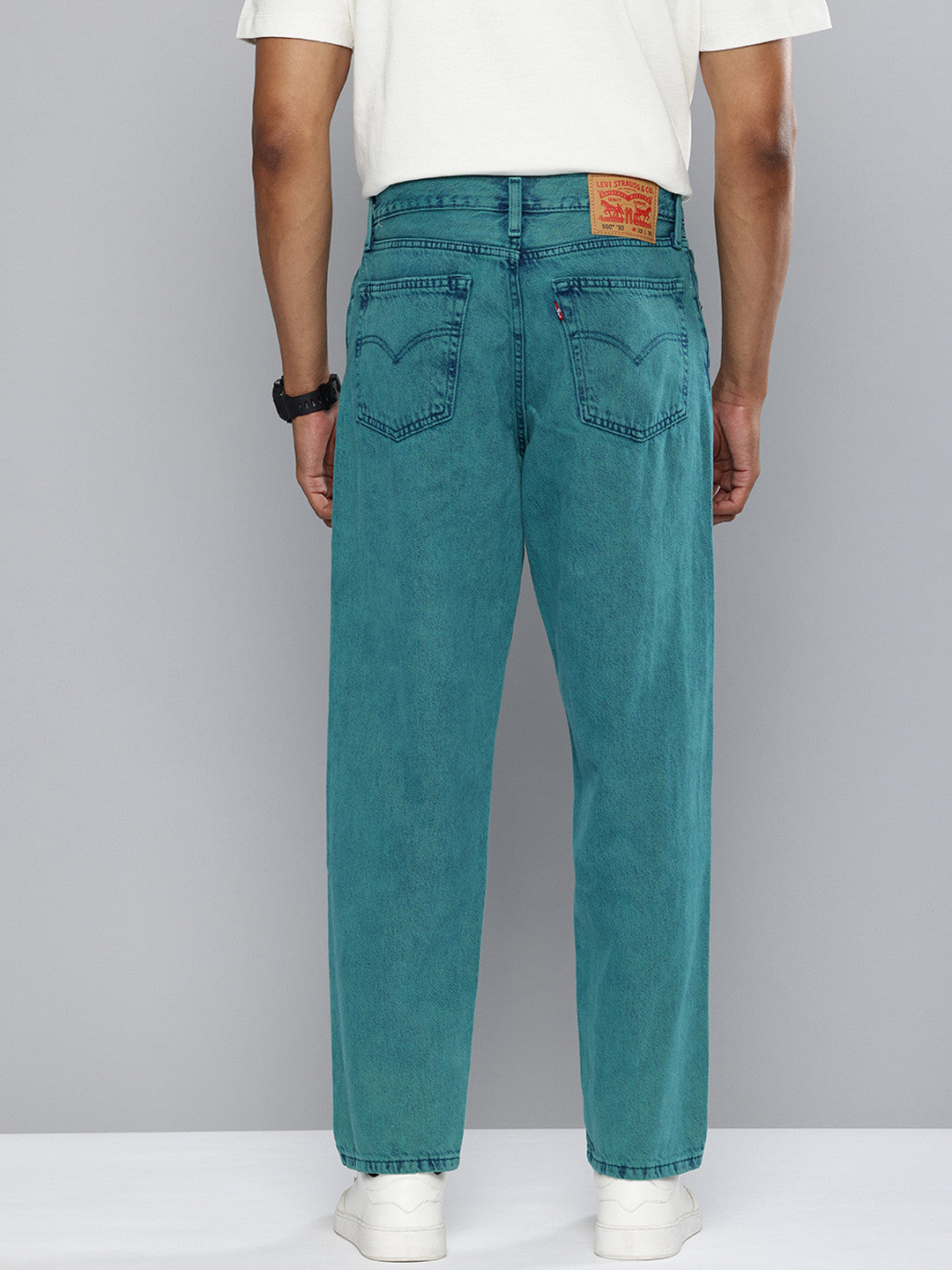Men's 550'92 Green Loose Fit Mid Rise Jeans - 7d8ca6cb-c9db-4ebe-914e-a3e1fddf01a91727783965746-Levis-Men-Jeans-3031727783965284-3 View