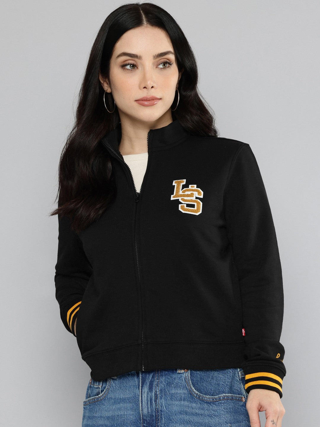 Women's Embroidered Black Crew Neck Sweatshirt