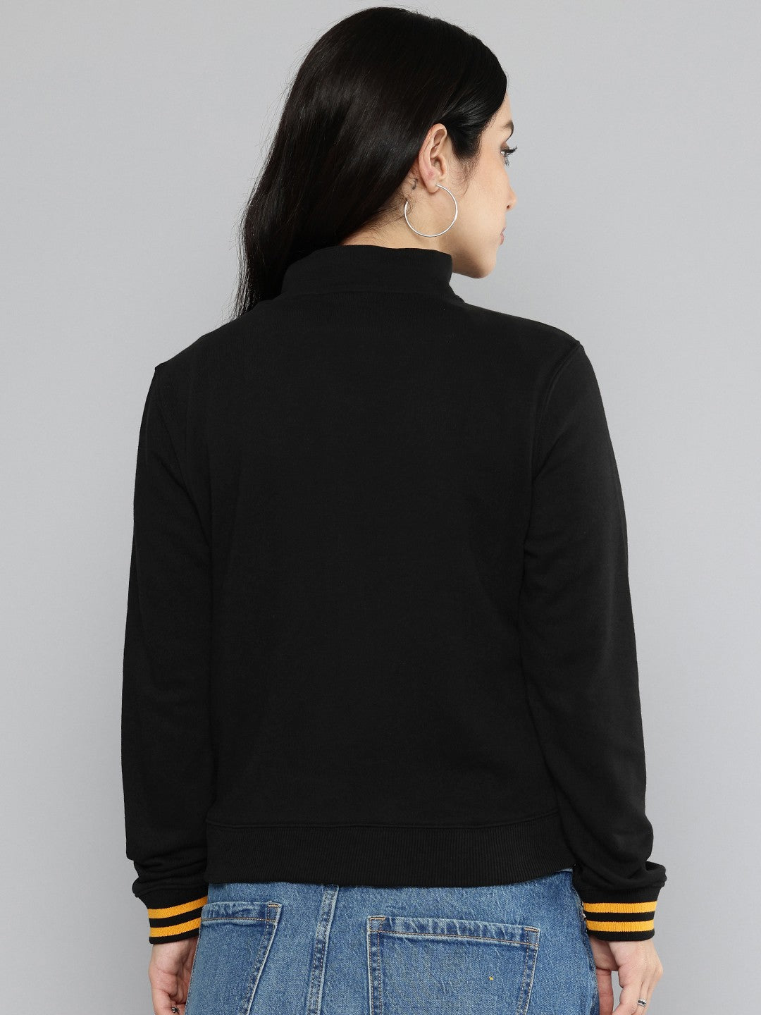 Women's Embroidered Black Crew Neck Sweatshirt