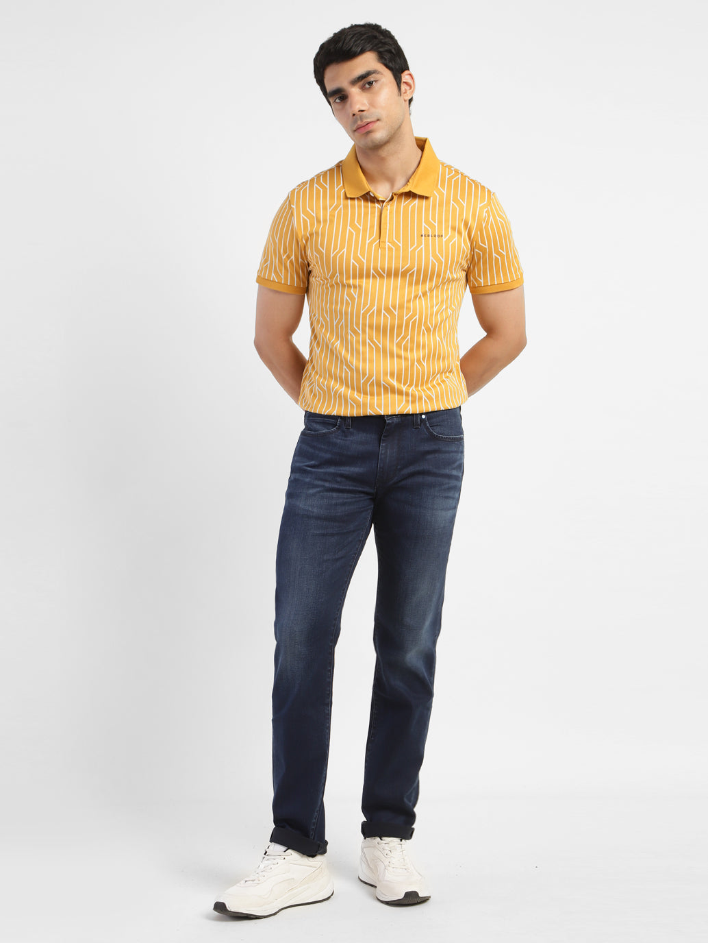 Men's Geometric Print Regular Fit T-shirt