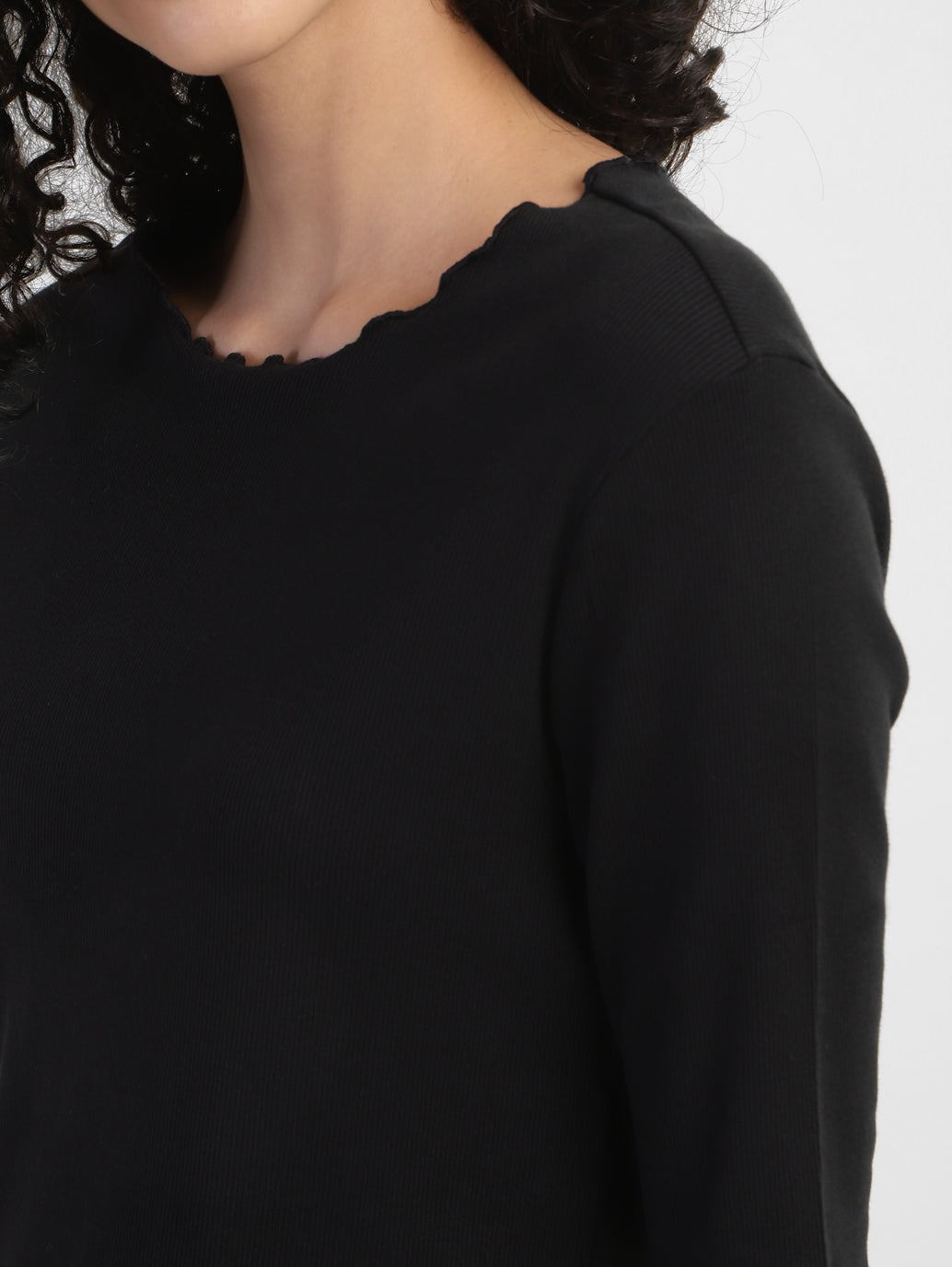 Women's Solid Round NeckT-shirt