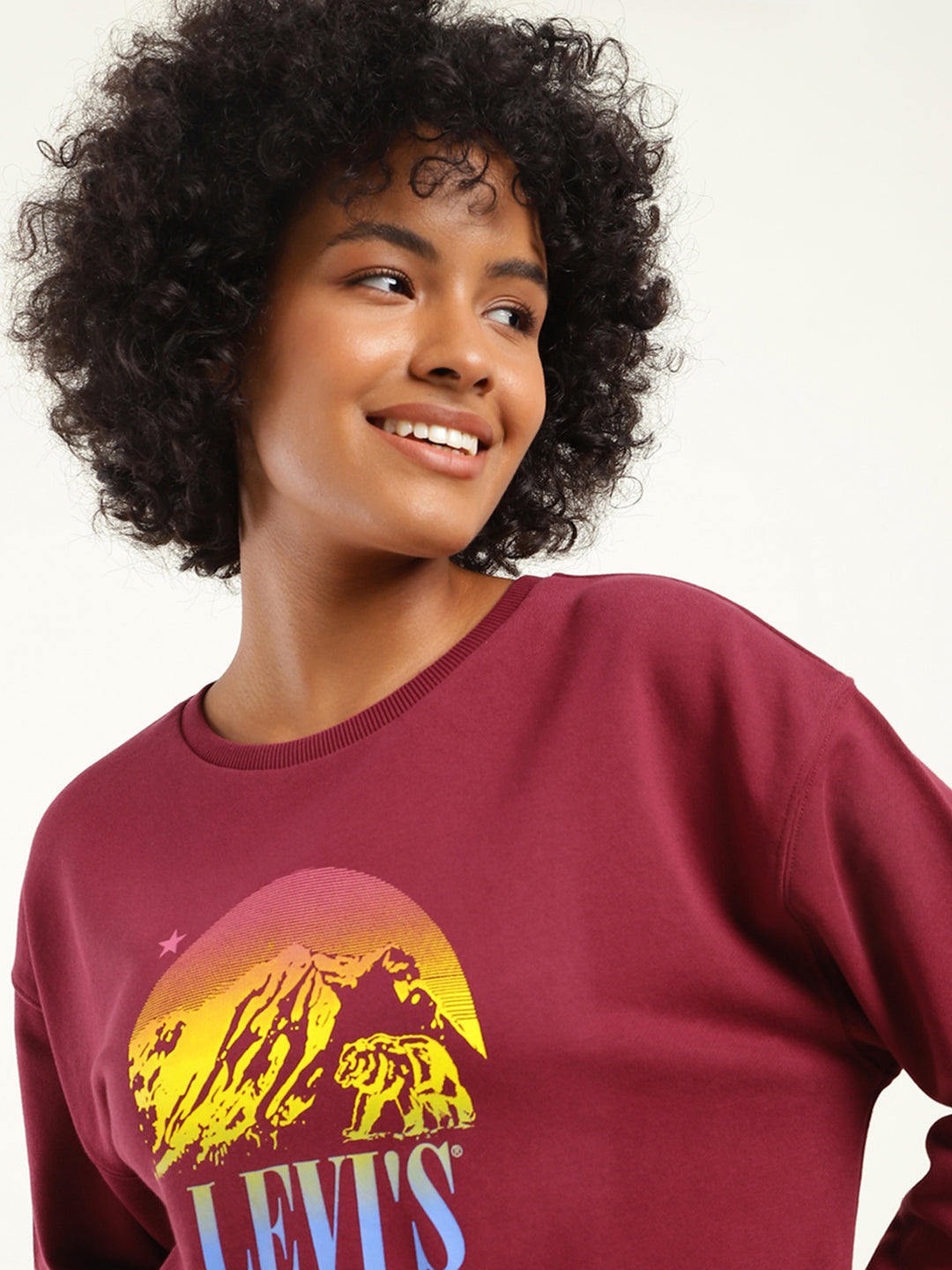 Women's Solid Maroon Crew Neck Sweatshirt