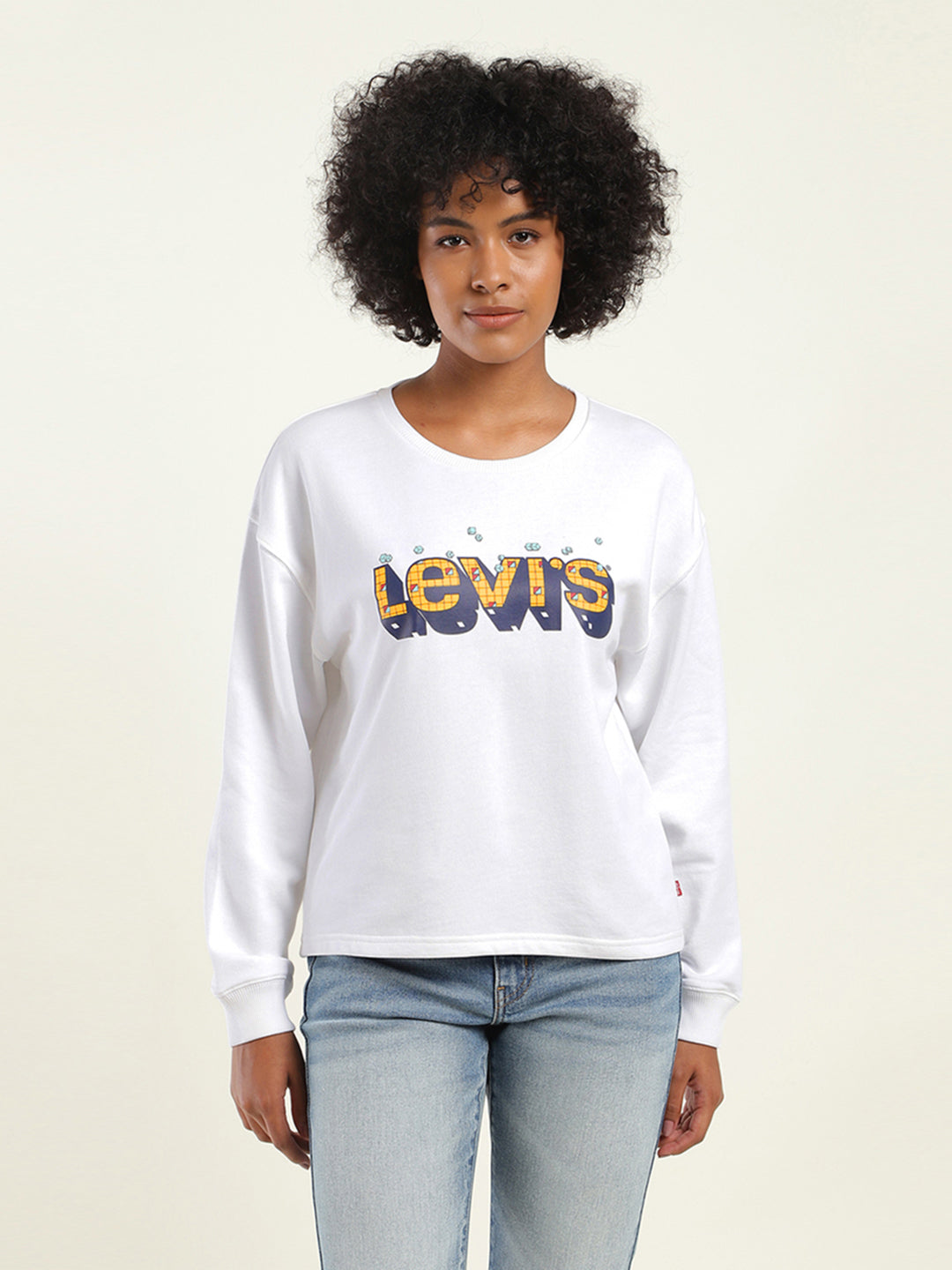 Women's Solid White Crew Neck Sweatshirt