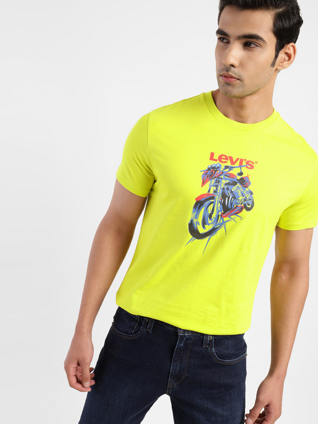 Men s Graphic Print Regular Fit T shirt Levis India Store