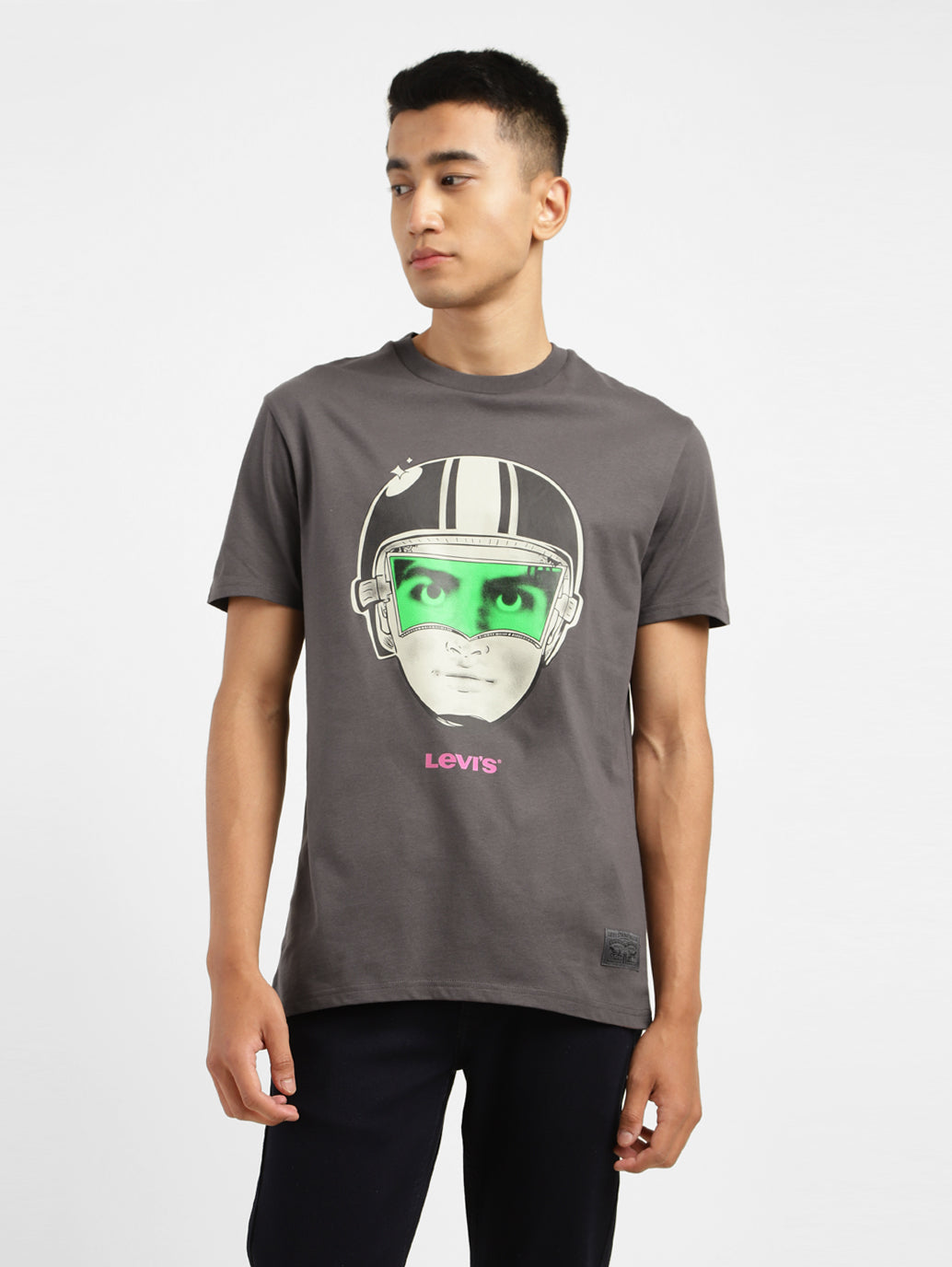 Men's Graphic Print Slim Fit T-shirt – Levis India Store