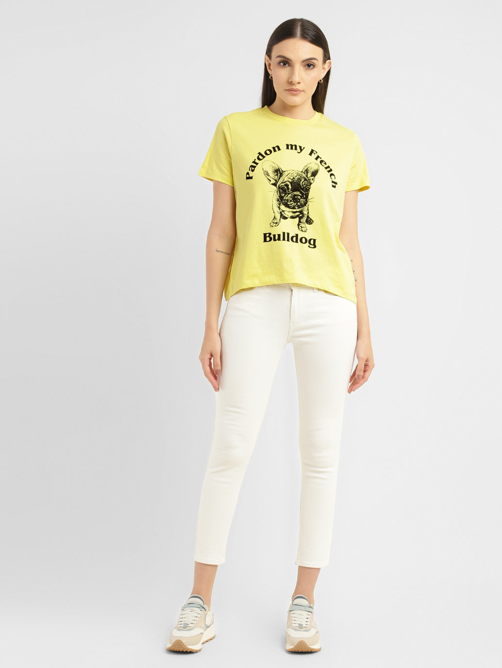 Women's Graphic Crew Neck T-shirt – Levis India Store