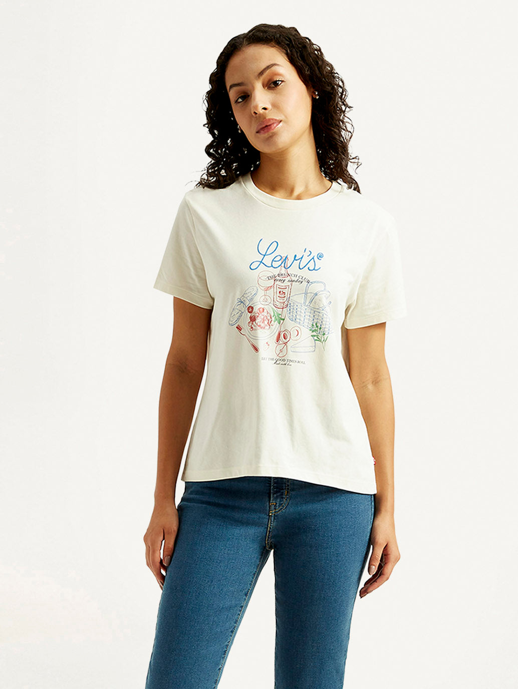 Women's Graphic Print Relaxed Fit T-shirt - Styleshot View