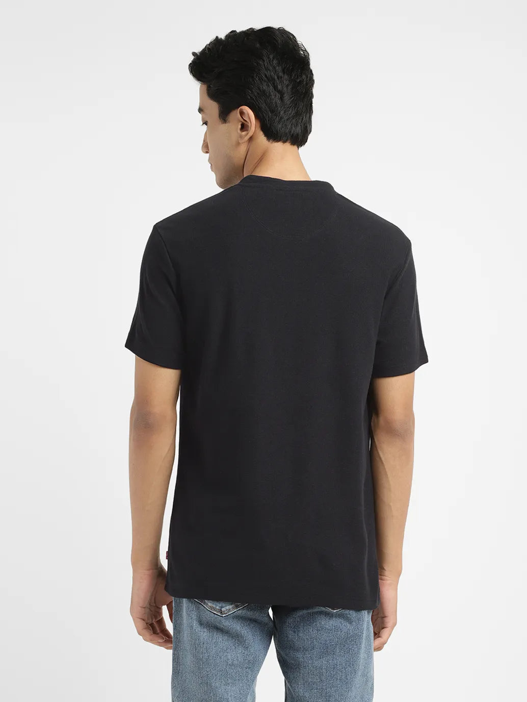 Men's Solid Slim Fit T-shirt