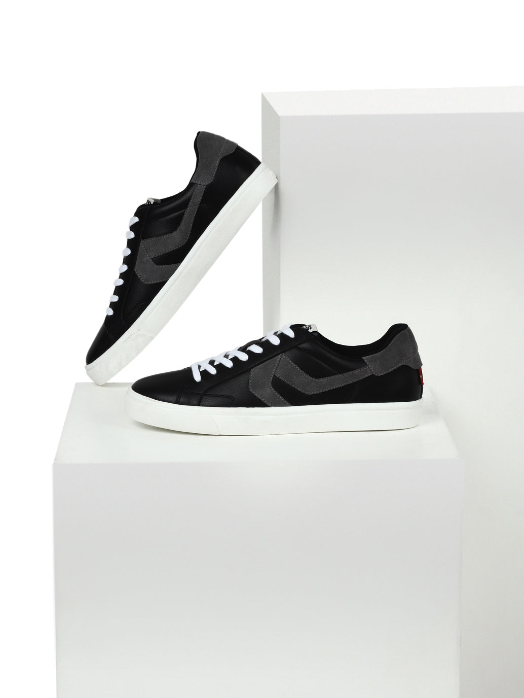 Men's Swift Black Casual Shoes